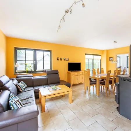 Дом отдыха Forest Escape With Terrace