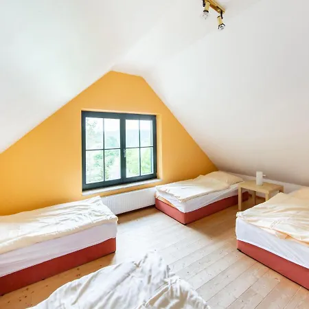 Tatil Evi Forest Escape With Terrace *